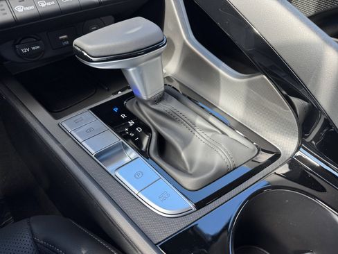New 2026 Hyundai Elantra Limited FWD image 29