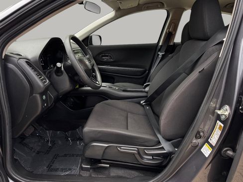 Used 2016 Honda HR-V LX image 16