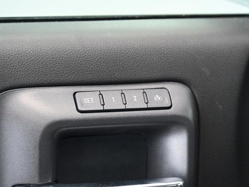 Used 2017 Chevrolet Silverado 1500 LTZ Z71 w/ LTZ Plus Package AWD/4WD image 18