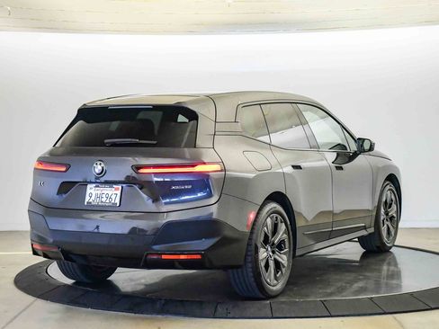 Certified 2024 BMW iX xDrive50 AWD/4WD image 5