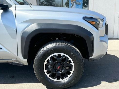 Used 2024 Toyota Tacoma TRD Off-Road AWD/4WD image 2