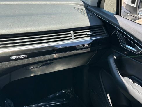 Used 2019 Audi Q7 3.0T Premium Plus AWD/4WD image 20