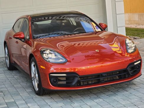 Used 2021 Porsche Panamera 4 image 27