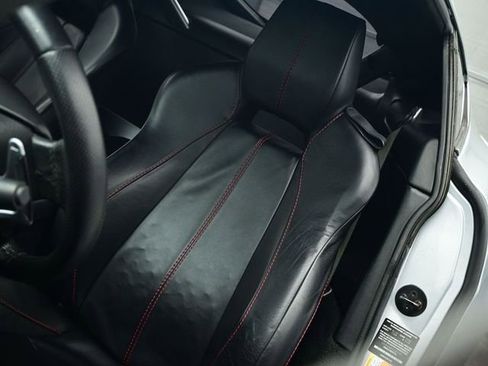 Used 2007 Aston Martin V8 Vantage Coupe image 36