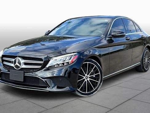 Used 2021 Mercedes-Benz C 300 Sedan image 2
