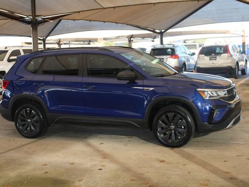 Used 2023 Volkswagen Taos S image 15