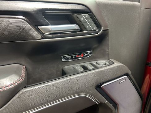 Used 2022 GMC Sierra 1500 AT4X image 46