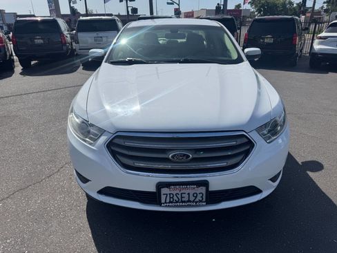 Used 2013 Ford Taurus SEL FWD image 3