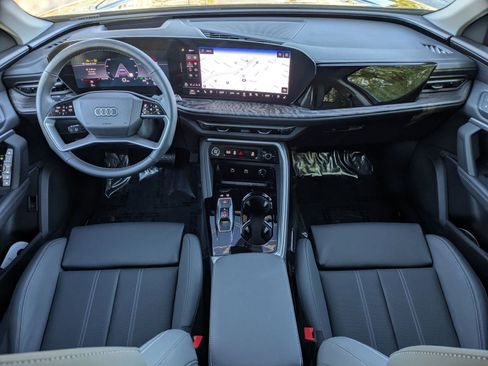 New 2025 Audi Q5 Premium Plus image 5