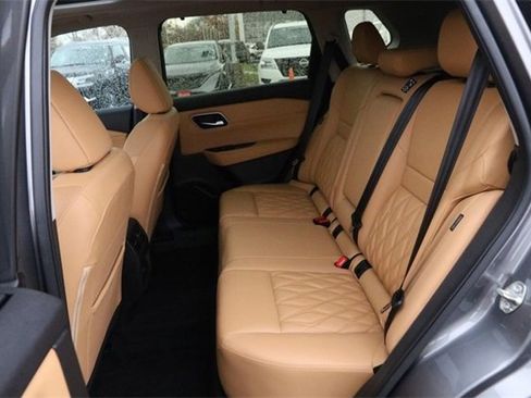 Certified 2023 Nissan Rogue Platinum image 11