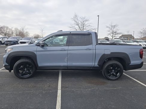 Used 2023 Honda Ridgeline Black Edition image 17