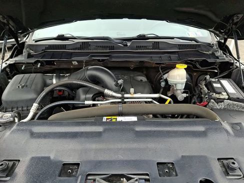 Used 2018 RAM 1500 Rebel w/ Luxury Group image 32