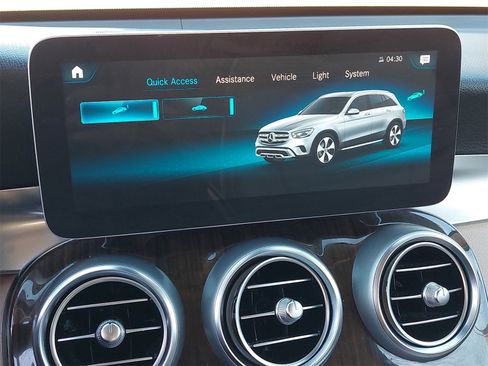 Used 2022 Mercedes-Benz GLC 300 GLC 300 image 23