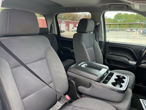 Used 2018 Chevrolet Silverado 2500 LT image 19
