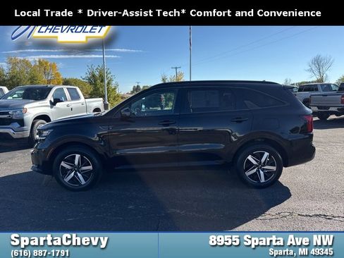 Used 2021 Kia Sorento S image 6