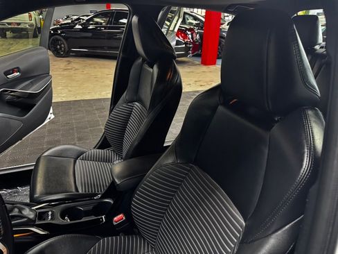 Used 2021 Toyota Corolla XSE w/ Carpet Mat Package (TMS) FWD image 34