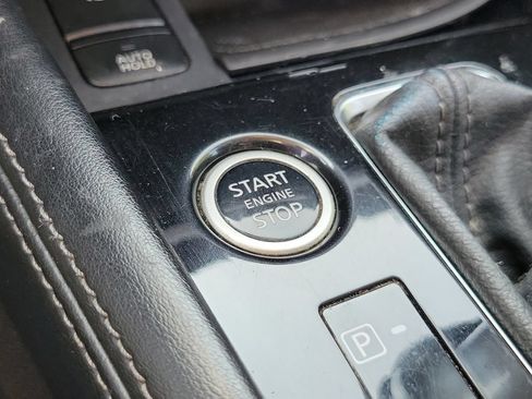 Used 2022 Nissan Kicks SV FWD image 35