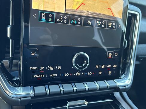 New 2026 GMC Yukon Denali w/ Denali Reserve Package AWD/4WD image 41