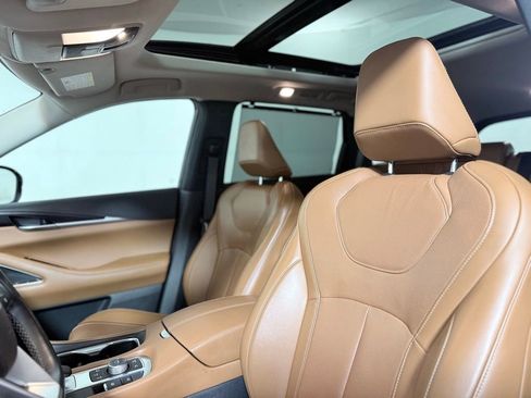 Used 2023 INFINITI QX60 Sensory w/ Cargo Package image 19