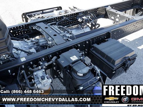 New 2025 Chevrolet Low Cab Forward 5500 XD image 39