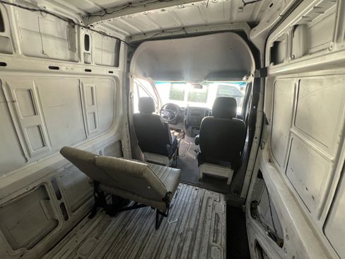 Used 2007 Dodge Sprinter 2500 image 21