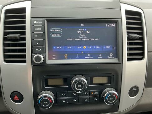 Used 2020 Nissan Frontier SV image 23