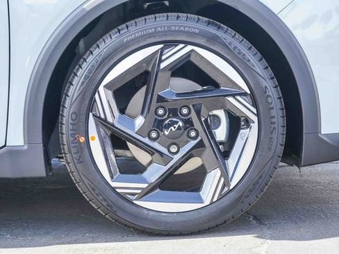 New 2026 Kia K4 EX FWD image 10