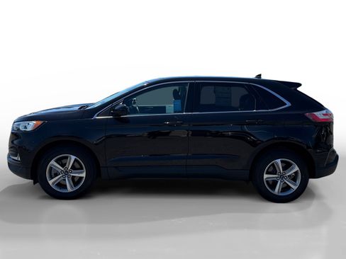 Certified 2022 Ford Edge SEL w/ Convenience Package AWD/4WD image 2