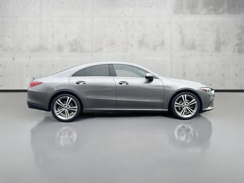 Used 2020 Mercedes-Benz CLA 250 image 8