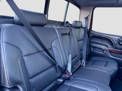 Used 2018 GMC Sierra 1500 SLT image 26