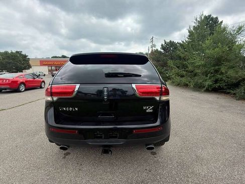 Used 2014 Lincoln MKX AWD w/ Equipment Group 102A image 23