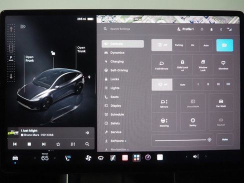 Used 2026 Tesla Model Y Long Range RWD image 34
