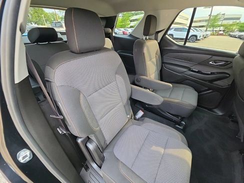 Used 2018 Chevrolet Traverse LT AWD/4WD image 30