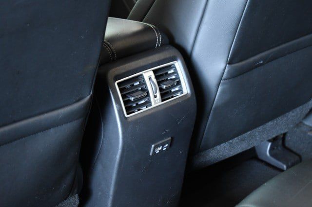 Used 2020 Nissan Maxima 3.5 SV w/ Floor Mat Group FWD image 18