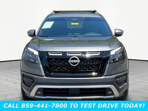 Used 2025 Nissan Pathfinder Rock Creek AWD/4WD image 2