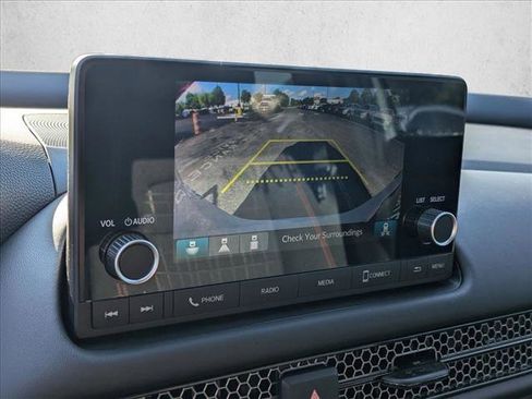 Used 2025 Honda HR-V Sport image 11