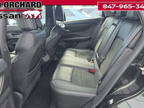 Used 2023 Nissan Ariya FWD image 8
