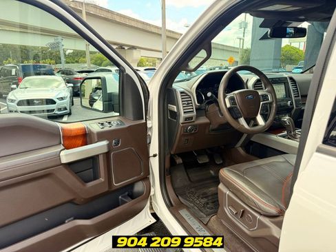 Used 2017 Ford F150 King Ranch w/ Equipment Group 601A Luxury AWD/4WD image 20