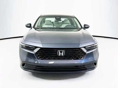 Used 2025 Honda Accord LX image 5