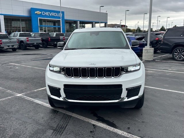 Used 2023 Jeep Grand Cherokee L Limited AWD/4WD image 11