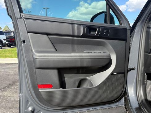 New 2026 Hyundai Santa Fe Calligraphy FWD image 40