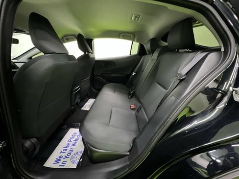 Used 2025 Toyota Prius LE AWD/4WD image 26