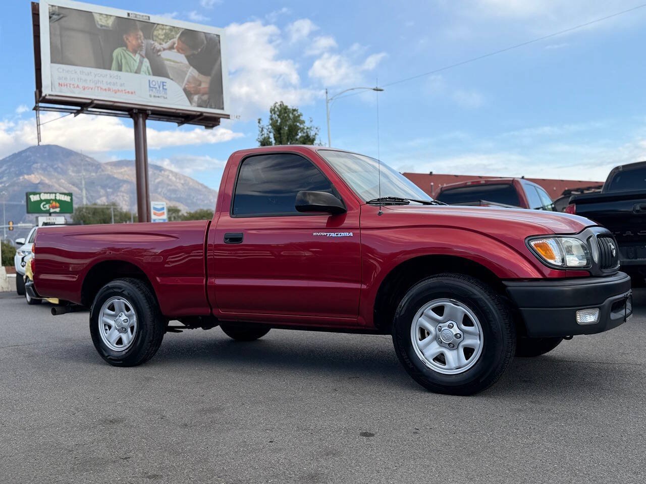 Used 2002 Toyota Tacoma 2WD Regular Cab image 1