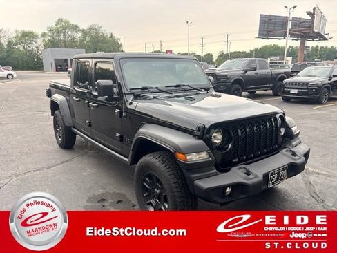 Used 2020 Jeep Gladiator Sport w/ Quick Order Package 24S AWD/4WD image 1