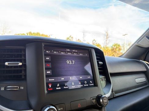 Used 2020 RAM 1500 Big Horn image 23