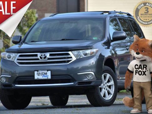 Used 2012 Toyota Highlander SE w/ Tow Pkg AWD/4WD image 1
