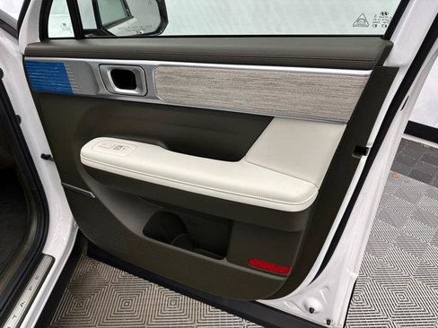 New 2025 Hyundai Santa Fe Calligraphy FWD image 14