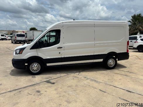 Used 2023 Ford Transit 250 Medium Roof AWD w/ Load Area Protection Package image 4