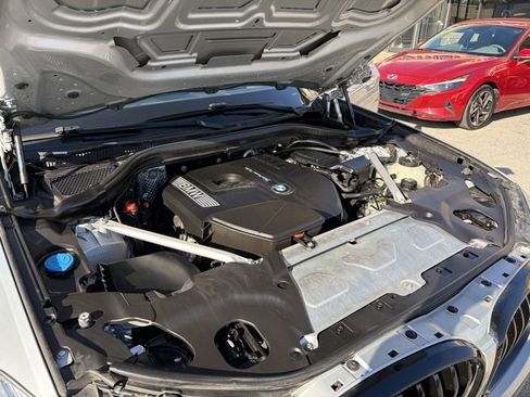 Used 2018 BMW X3 xDrive30i w/ Premium Package image 11
