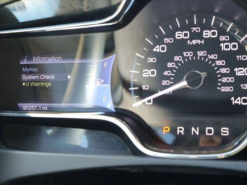 Used 2013 Lincoln MKS FWD image 14